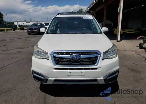 2017 Subaru Forester 2.5I Premium z USA, uszkodzony, nr VIN JF2SJAEC1HH414028